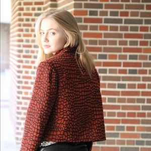 Meet your Posher, Liza